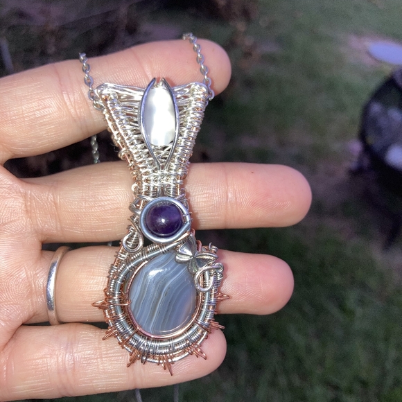 Agate Necklace - Picture 8 of 9